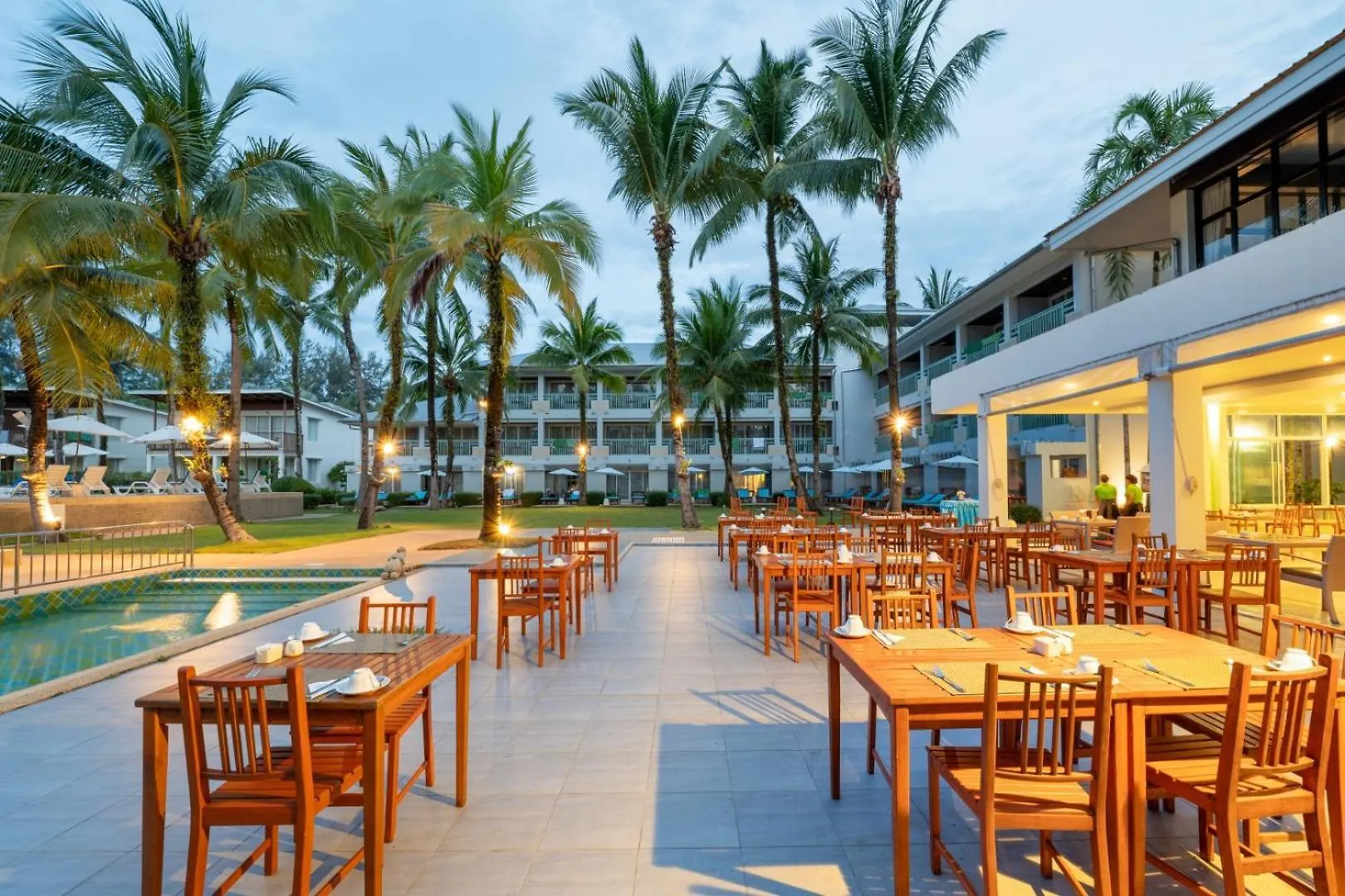 The Briza Beach Resort, Khao Lak Sha Extra Plus 4*,  Thailand