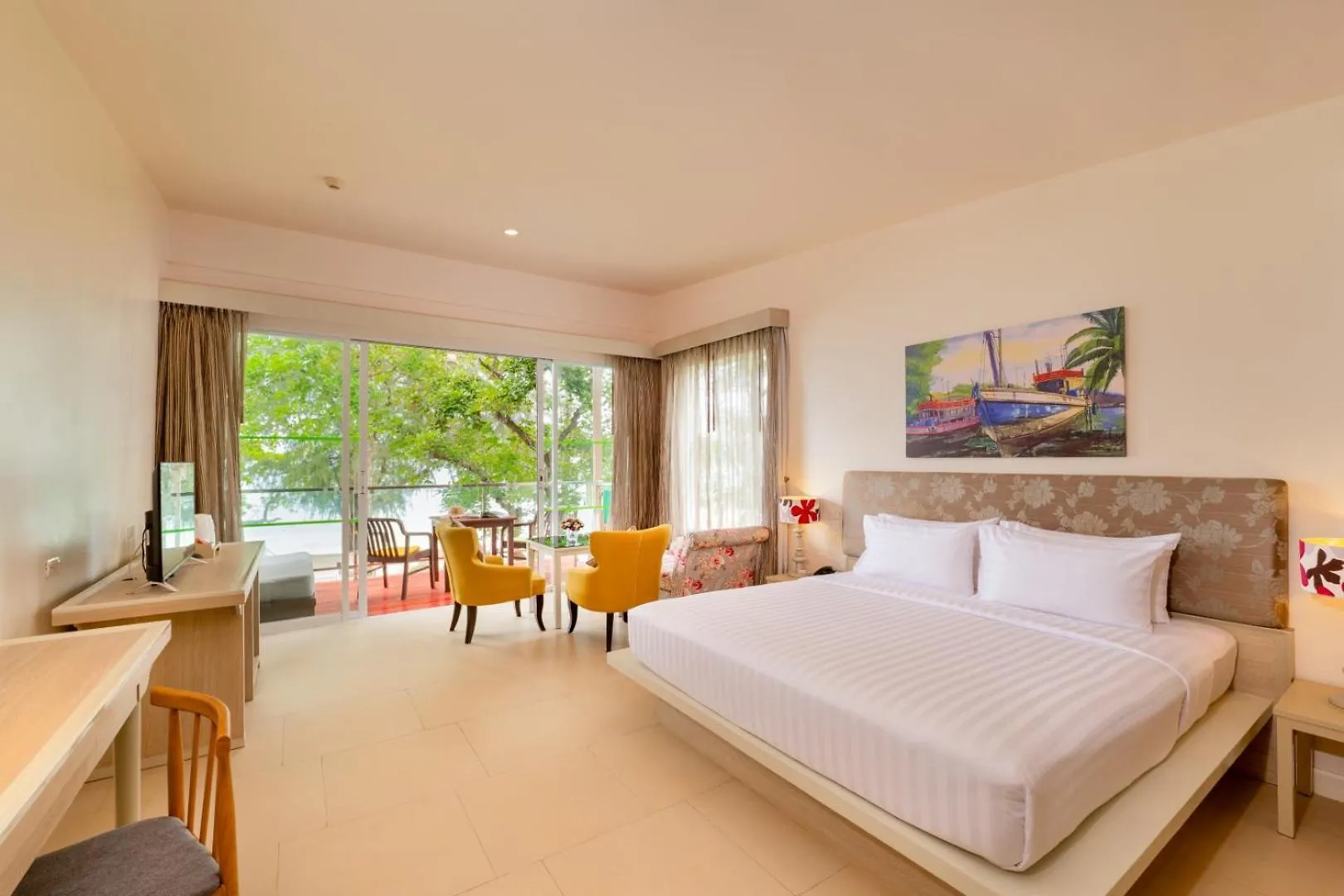 The Briza Beach Resort, Khao Lak Sha Extra Plus