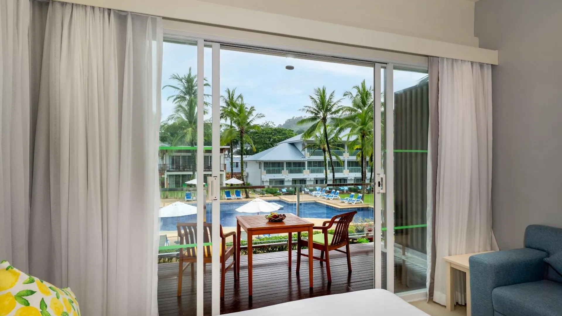 The Briza Beach Resort, Khao Lak Sha Extra Plus Resort