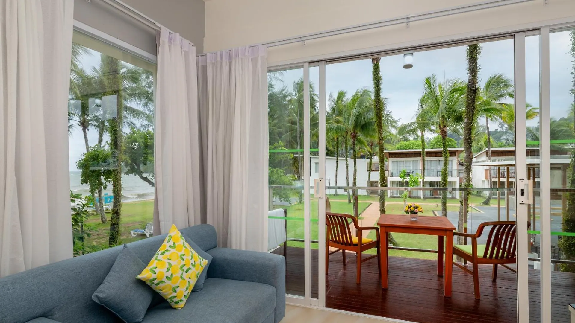 **** Resort The Briza Beach Resort, Khao Lak Sha Extra Plus Thailand