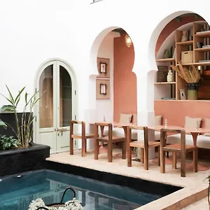 Al Uzza , Marrakesh Marocco