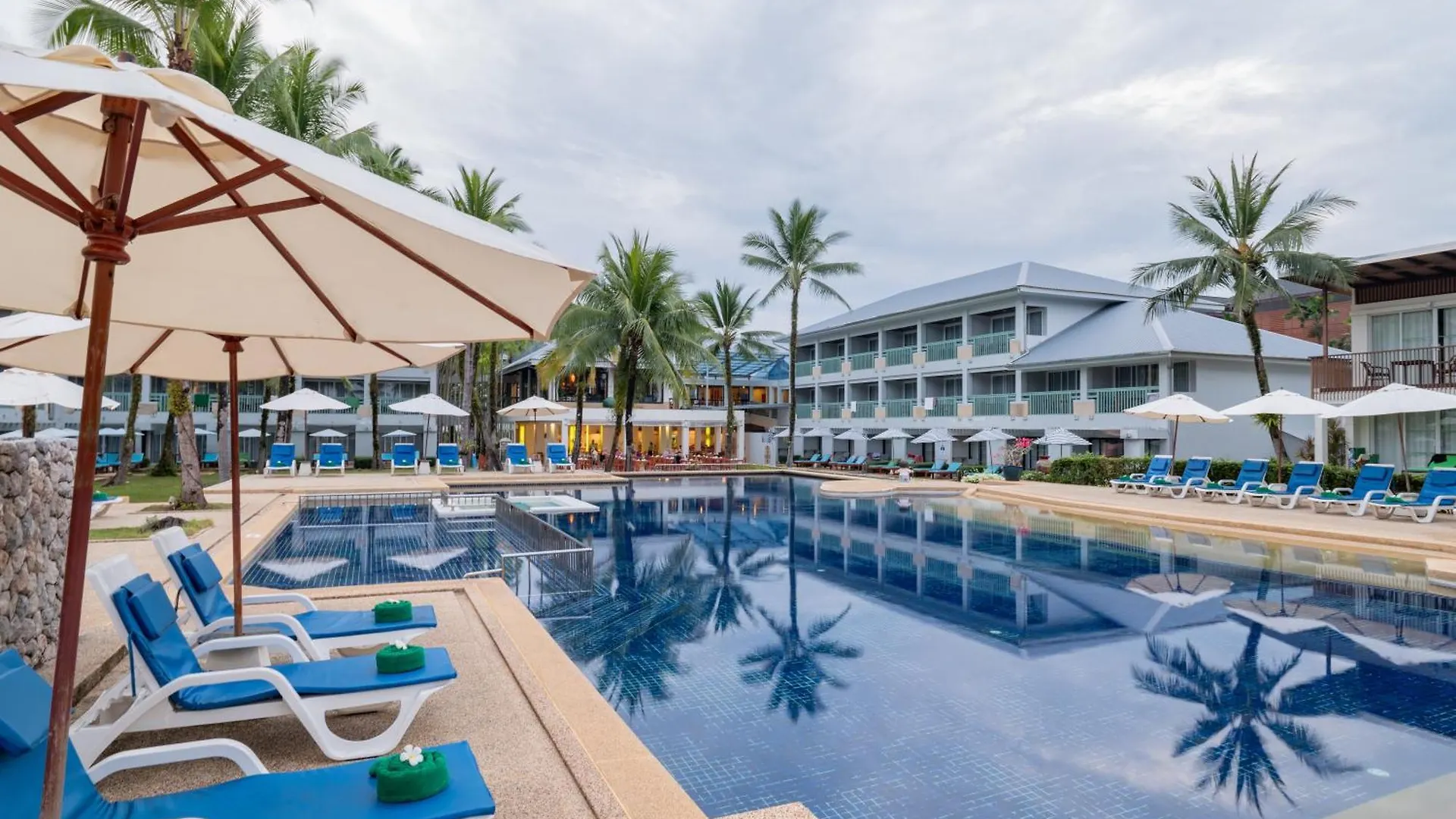 **** Resort The Briza Beach Resort, Khao Lak Sha Extra Plus Thailand